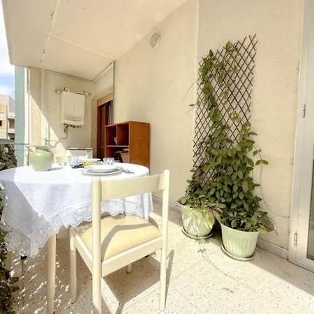 Spazioso In Centro Apartment